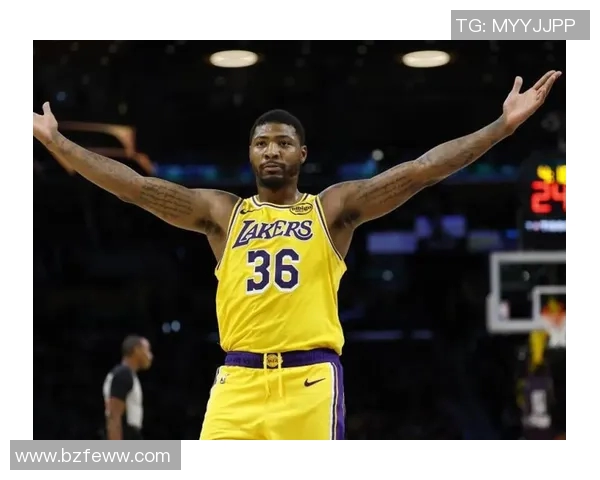 马库斯斯马特在NBA赛场上的精彩表现与影响力分析